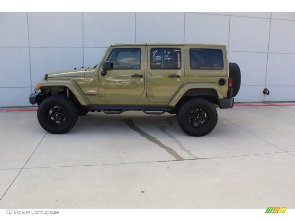2013 Wrangler Unlimited Sahara 4x4 - Commando Green / Black/Dark Saddle photo #10