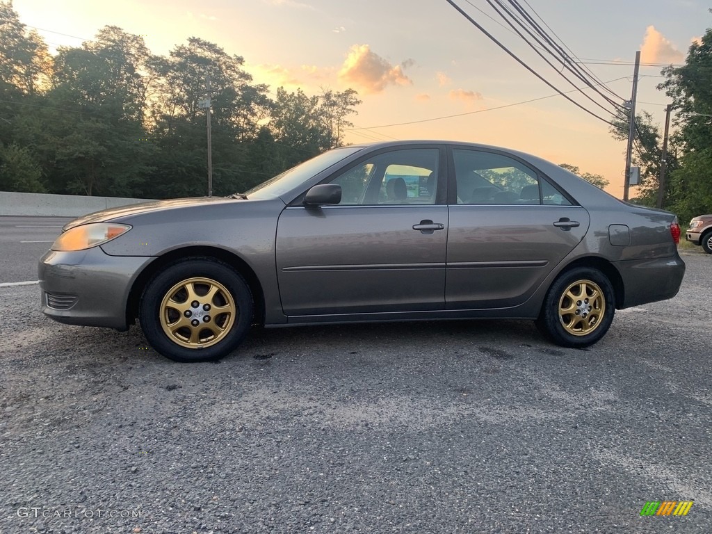 2006 Camry XLE - Desert Sand Mica / Taupe photo #6