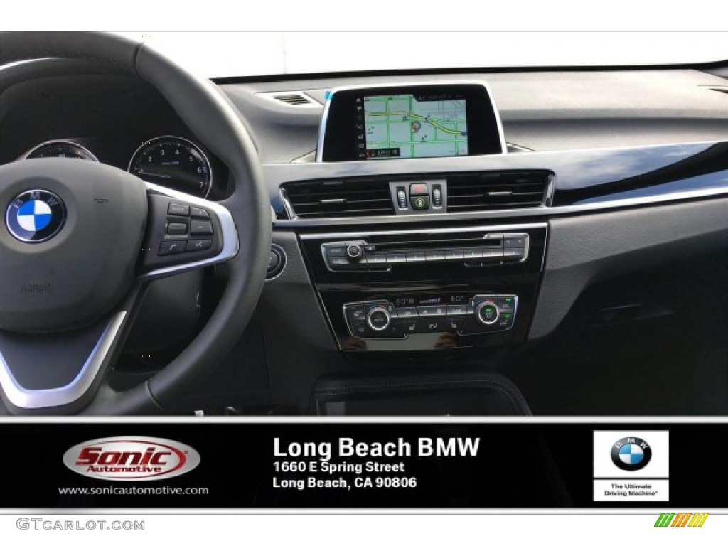 2019 X1 xDrive28i - Jet Black / Black photo #5