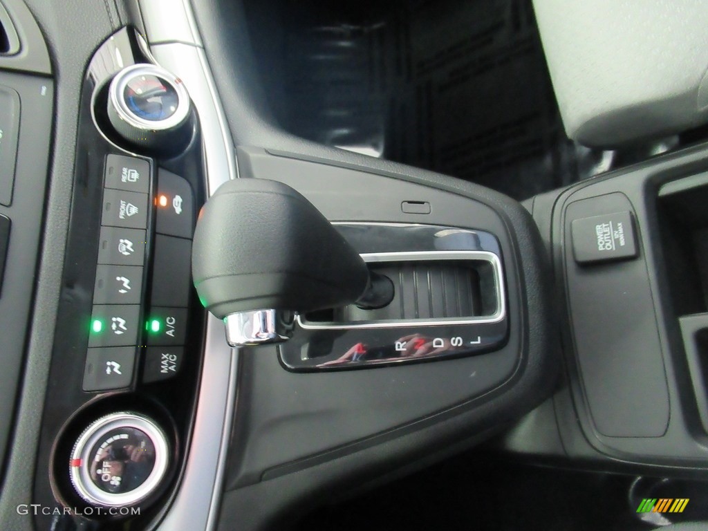 2016 CR-V LX AWD - Alabaster Silver Metallic / Black photo #32
