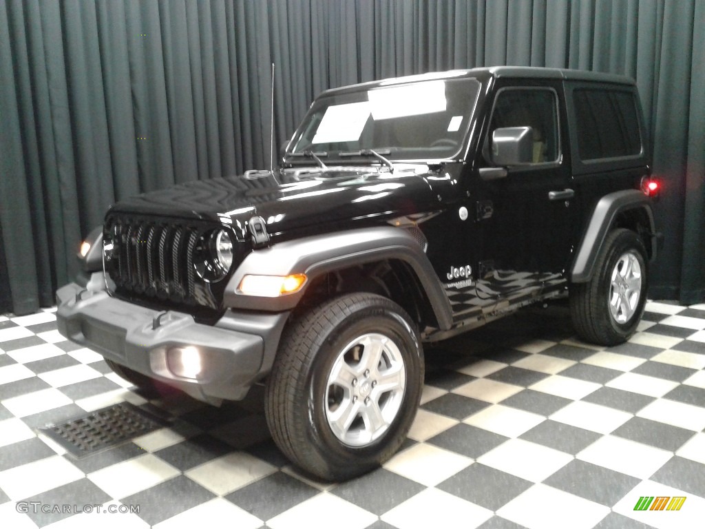 Black 2020 Jeep Wrangler Sport 4x4 Exterior Photo #135012175