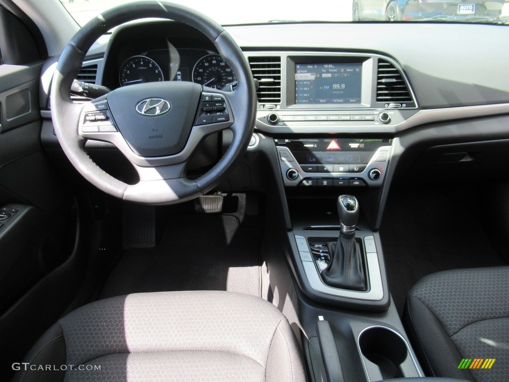 2017 Elantra Value Edition - Lakeside Blue / Black photo #15