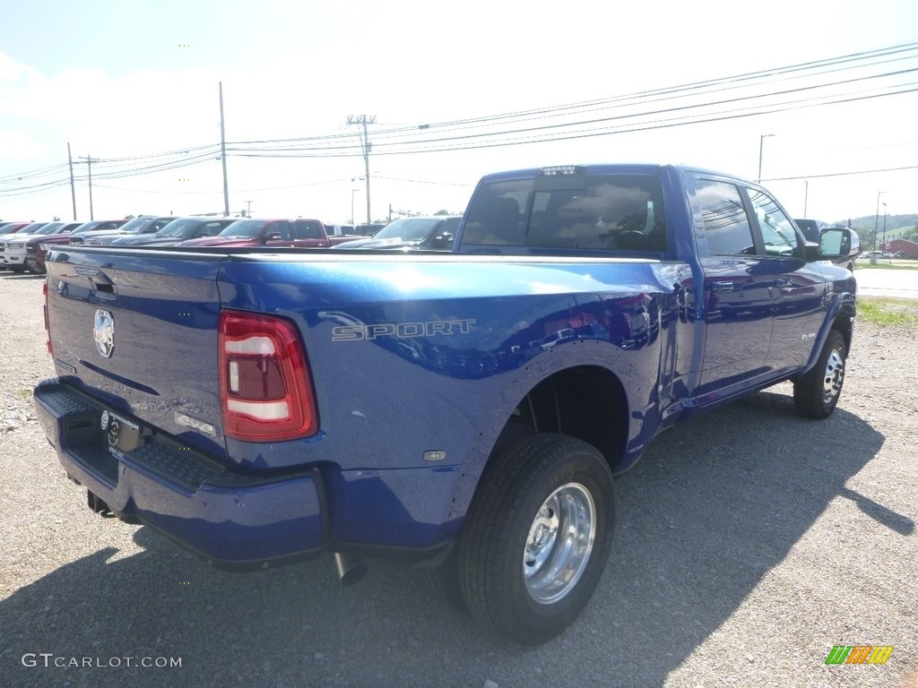 2019 3500 Laramie Crew Cab 4x4 - Blue Streak Pearl / Black photo #5