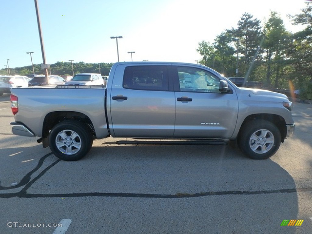 2019 Tundra SR5 CrewMax 4x4 - Silver Sky Metallic / Graphite photo #2