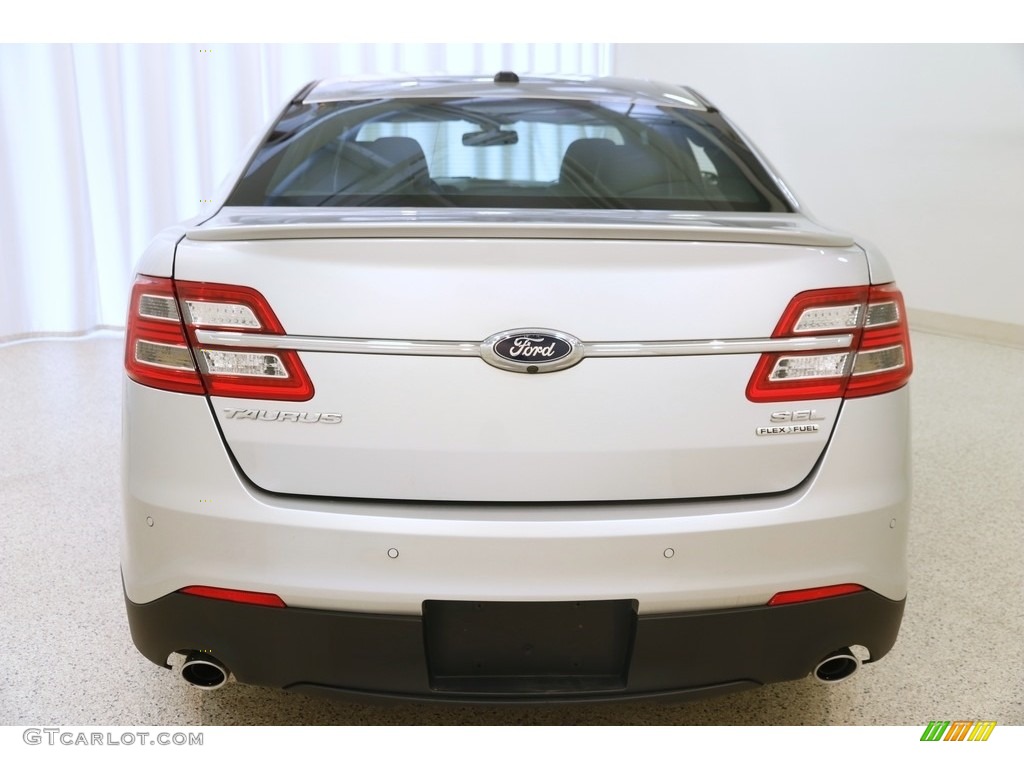 2015 Taurus SEL - Ingot Silver Metallic / Charcoal Black photo #24