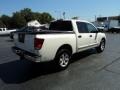 2010 Blizzard White Nissan Titan SE Crew Cab 4x4  photo #4