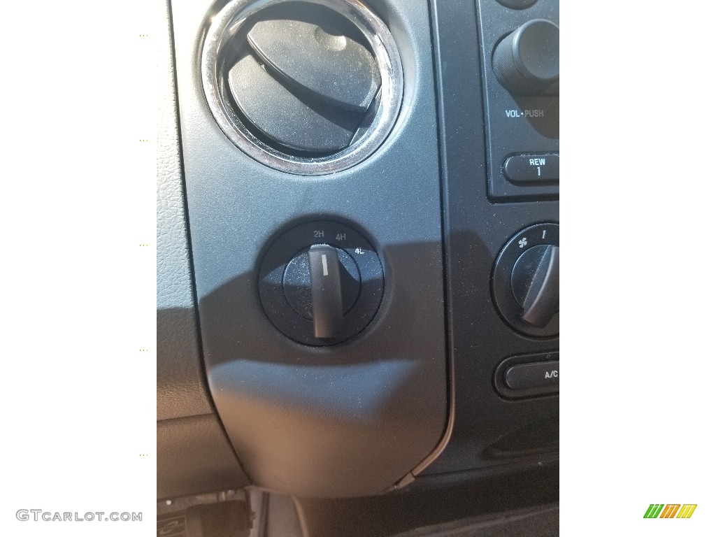 2007 F150 XLT SuperCab 4x4 - Redfire Metallic / Medium/Dark Flint photo #13