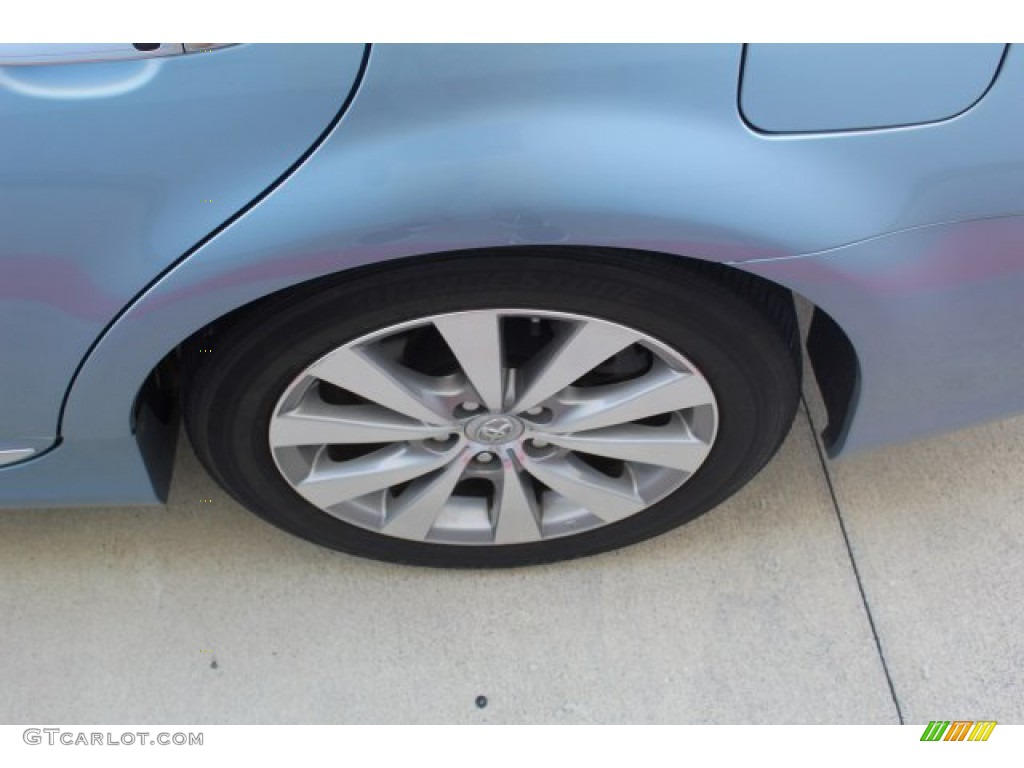 2011 Avalon Limited - Zephyr Blue Metallic / Light Gray photo #6