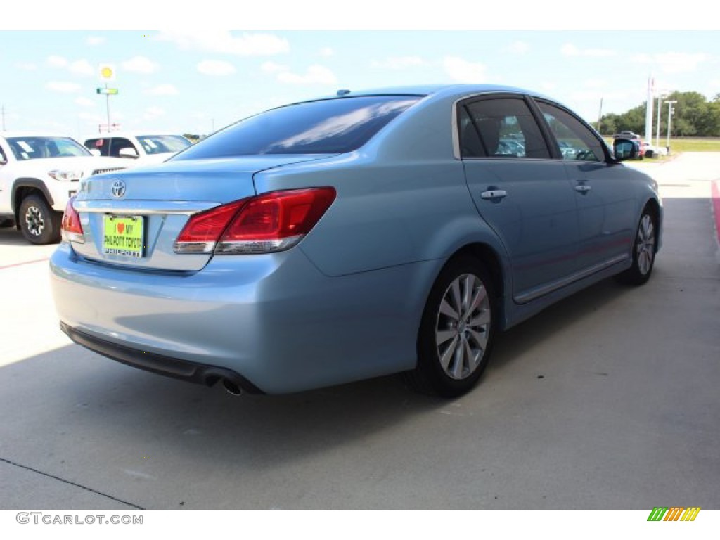 2011 Avalon Limited - Zephyr Blue Metallic / Light Gray photo #13