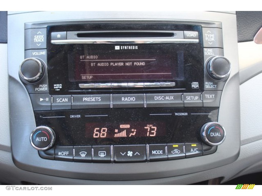 2011 Avalon Limited - Zephyr Blue Metallic / Light Gray photo #21