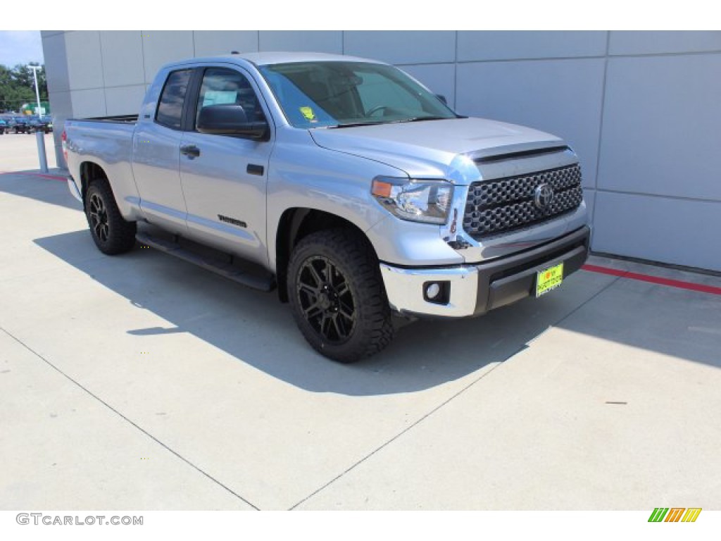 Silver Sky Metallic 2020 Toyota Tundra TSS Off Road Double Cab Exterior Photo #135037428