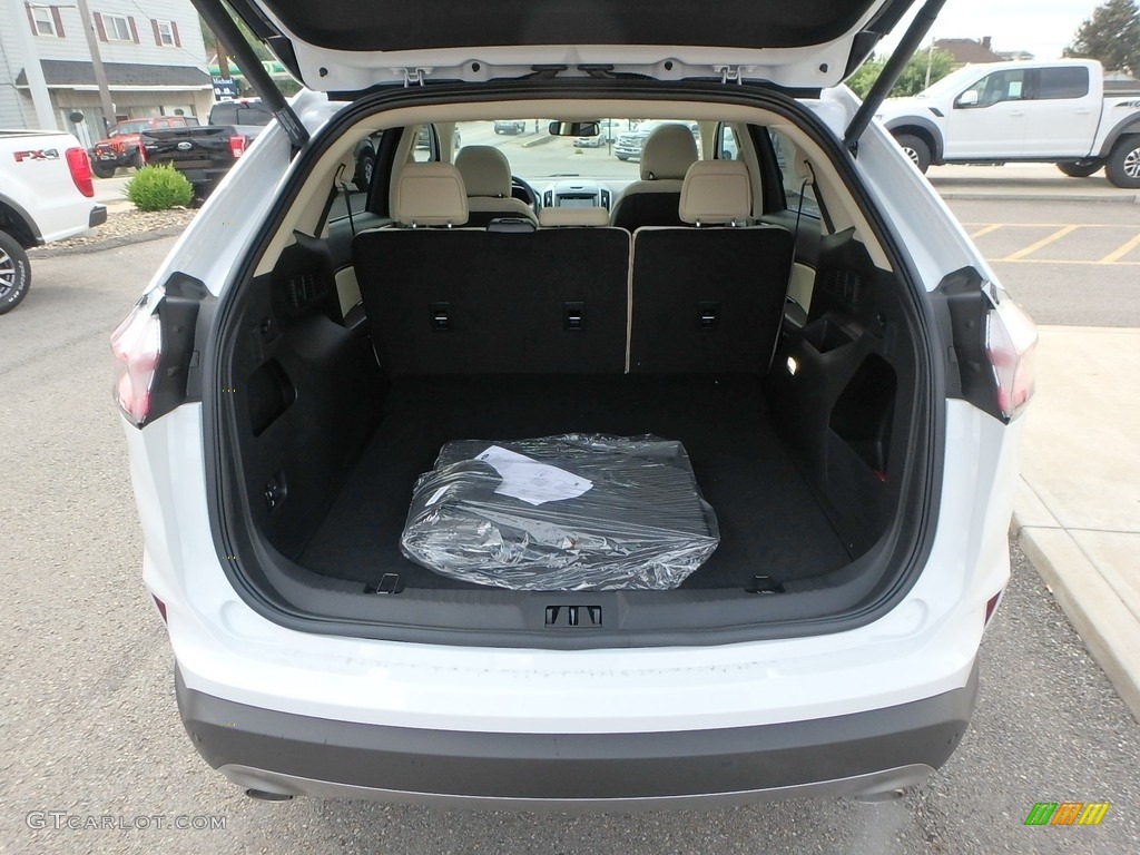 2019 Ford Edge SEL AWD Trunk Photos