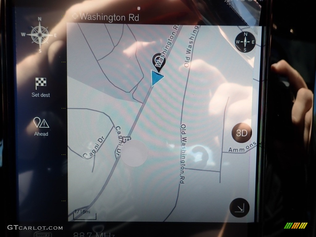 2020 Volvo S60 T5 Momentum Navigation Photos