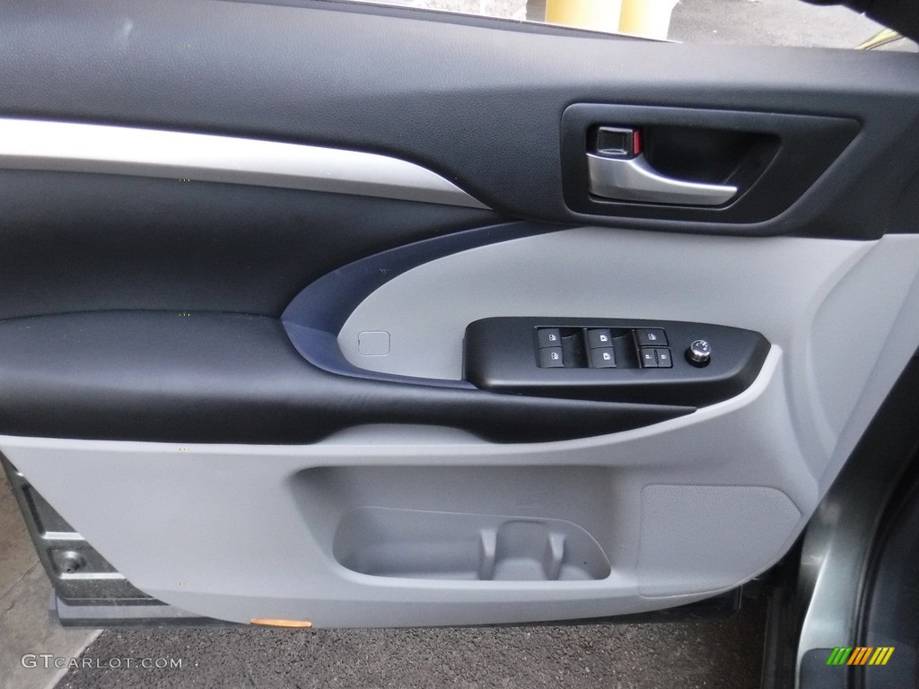 2018 Highlander XLE AWD - Alumina Jade Metallic / Ash photo #13
