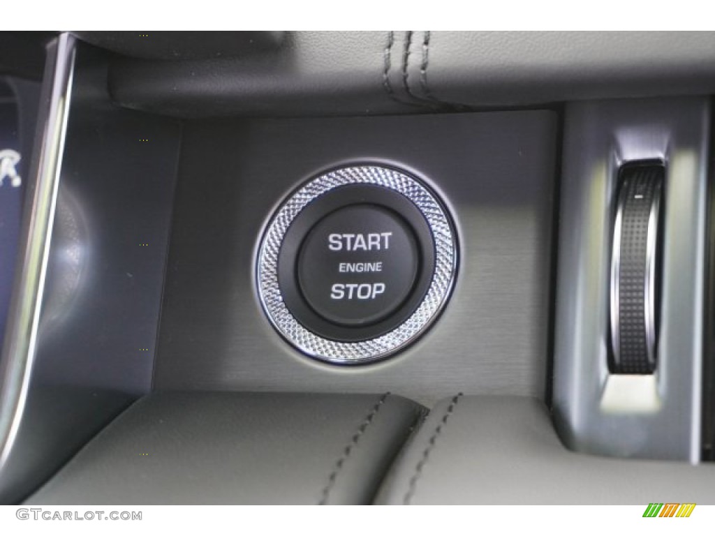 2020 Land Rover Range Rover SV Autobiography Controls Photo #135040494