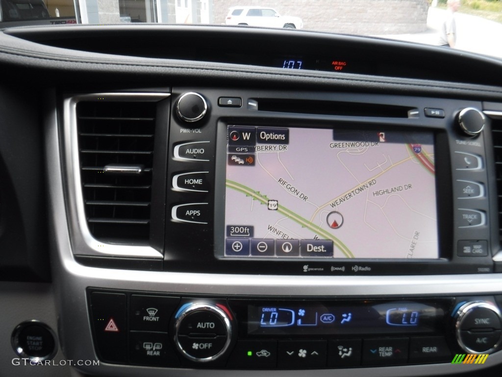 2018 Highlander XLE AWD - Alumina Jade Metallic / Ash photo #20