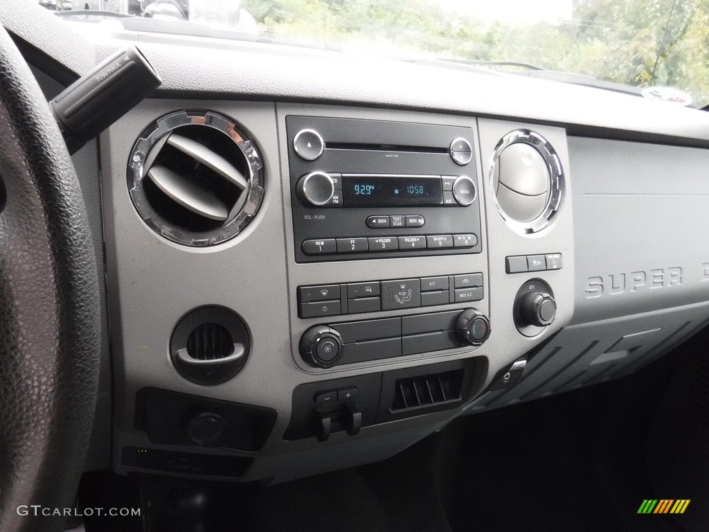 2016 F250 Super Duty XLT Super Cab 4x4 - Caribou Metallic / Adobe photo #19