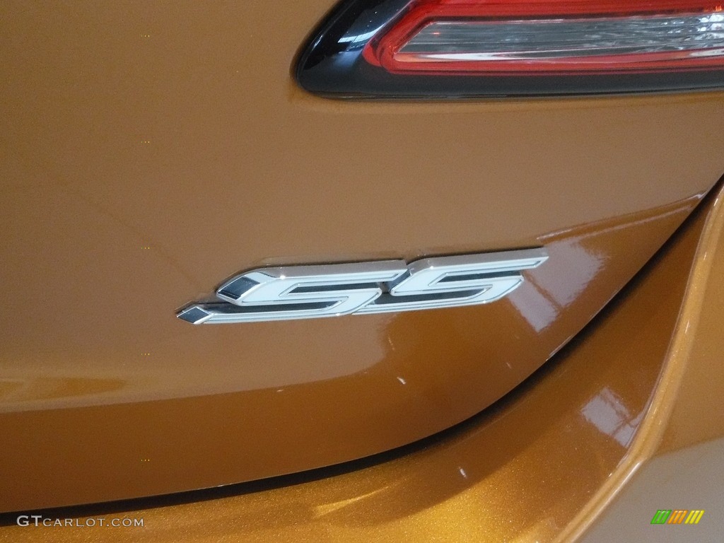 2017 Chevrolet SS Sedan Marks and Logos Photo #135045846