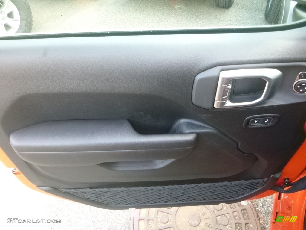 2020 Jeep Wrangler Sport 4x4 Black Door Panel Photo #135046347