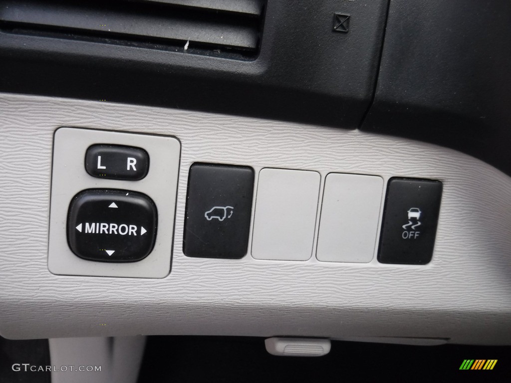 2013 Venza LE AWD - Cosmic Gray Mica / Ivory photo #11