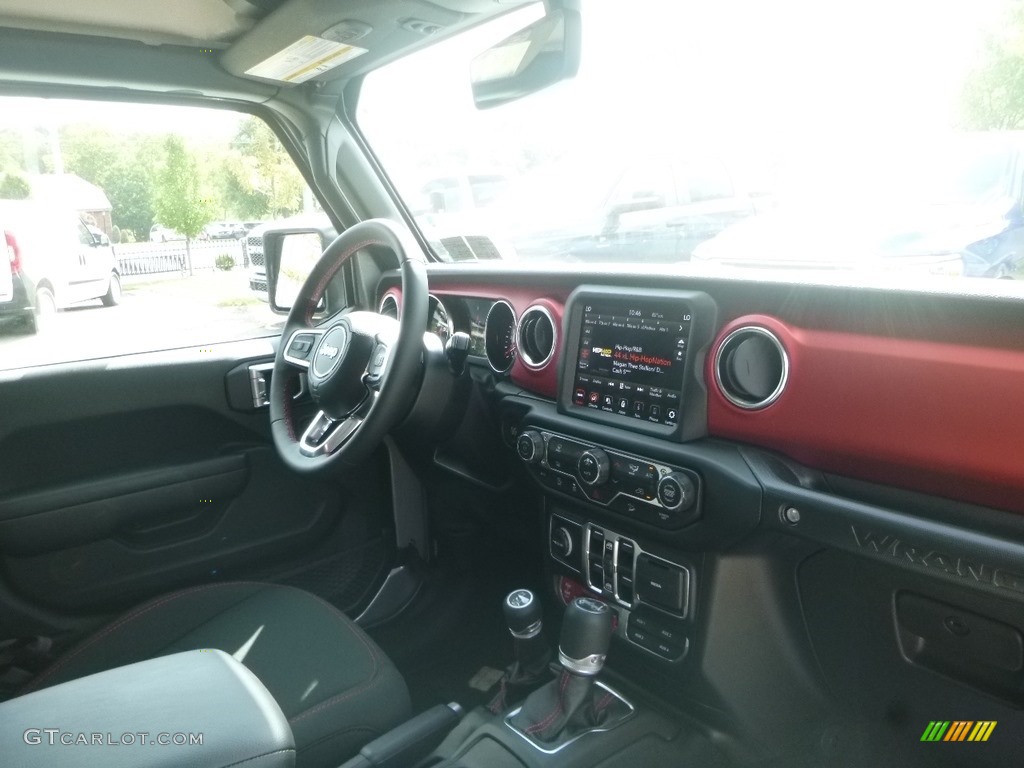 2020 Jeep Wrangler Unlimited Rubicon 4x4 Black Dashboard Photo #135048123