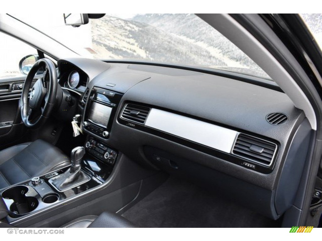 2013 Touareg VR6 FSI Sport 4XMotion - Black / Black Anthracite photo #16