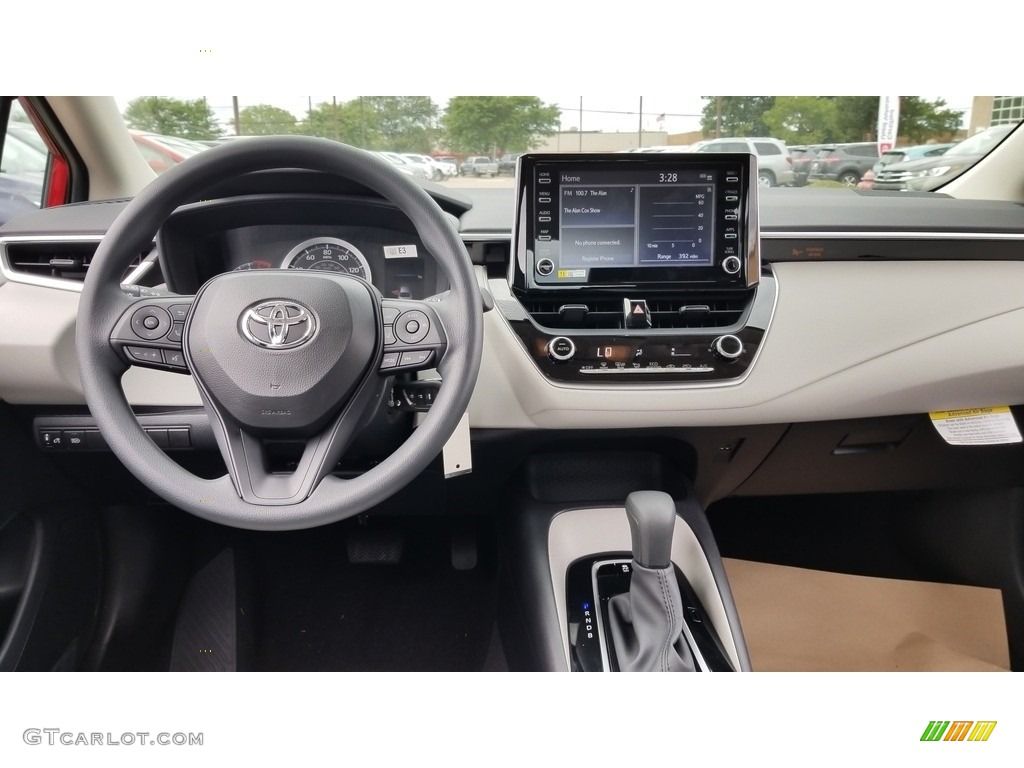 2020 Toyota Corolla LE Light Gray Dashboard Photo #135052824