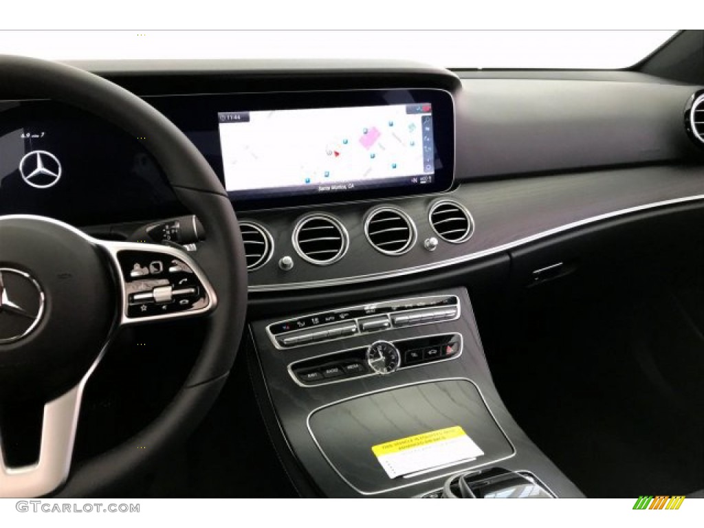 2020 Mercedes-Benz E 350 Sedan Black Dashboard Photo #135053728