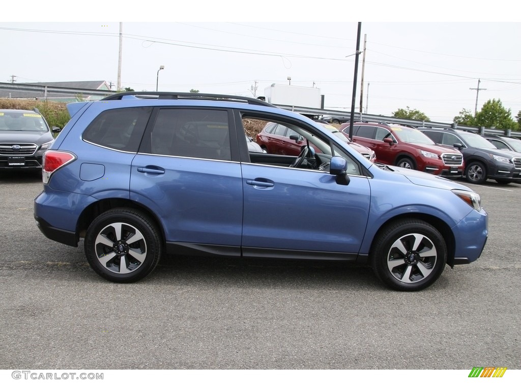 2017 Forester 2.5i Limited - Quartz Blue Pearl / Gray photo #4