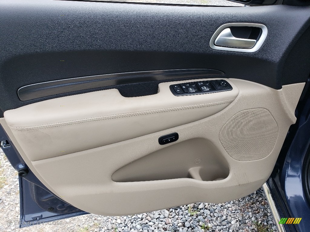 2020 Dodge Durango Citadel AWD Door Panel Photos