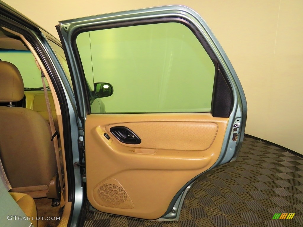 2006 Escape XLS 4WD - Titanium Green Metallic / Medium/Dark Flint photo #22