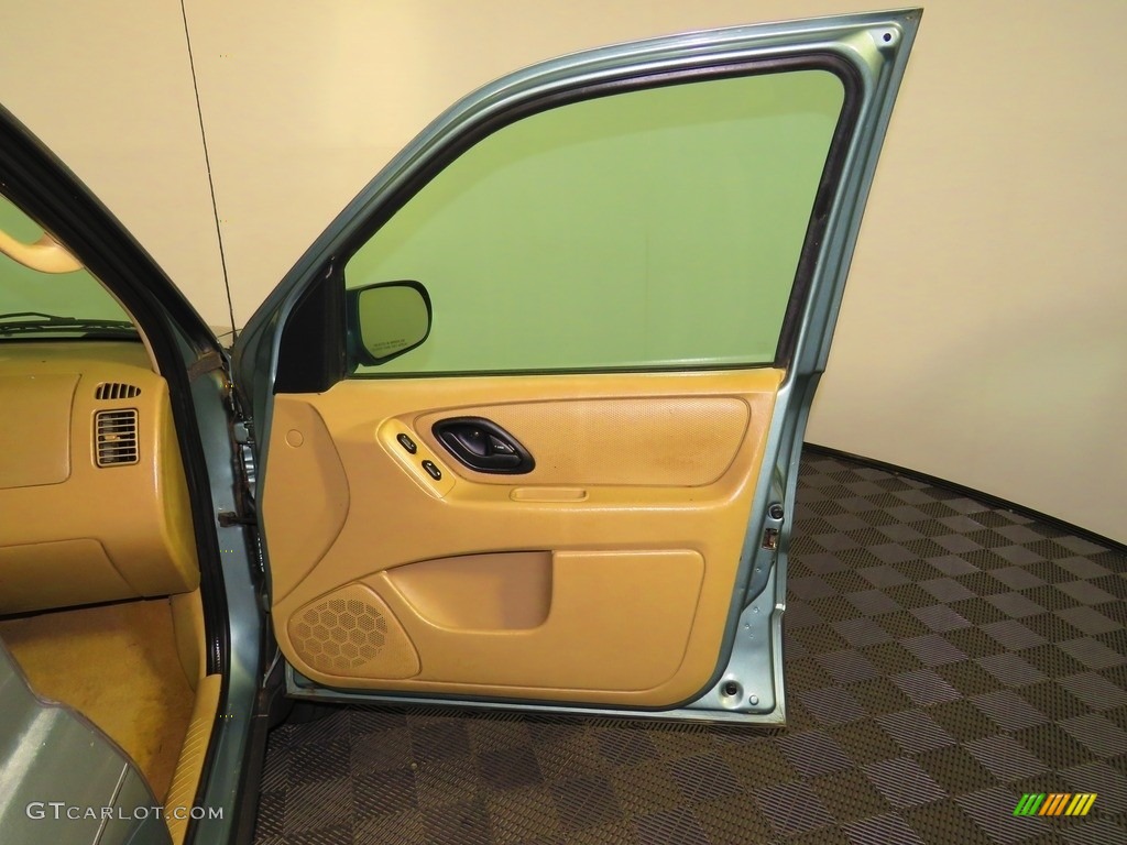 2006 Escape XLS 4WD - Titanium Green Metallic / Medium/Dark Flint photo #24