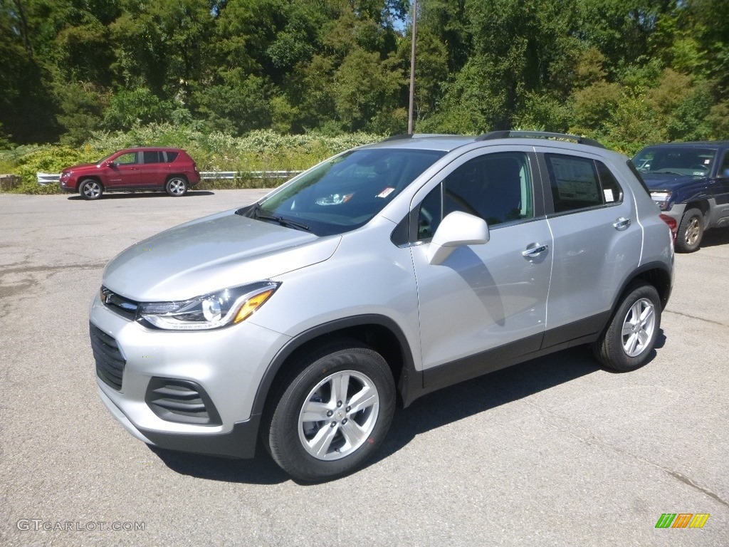 Silver Ice Metallic Chevrolet Trax