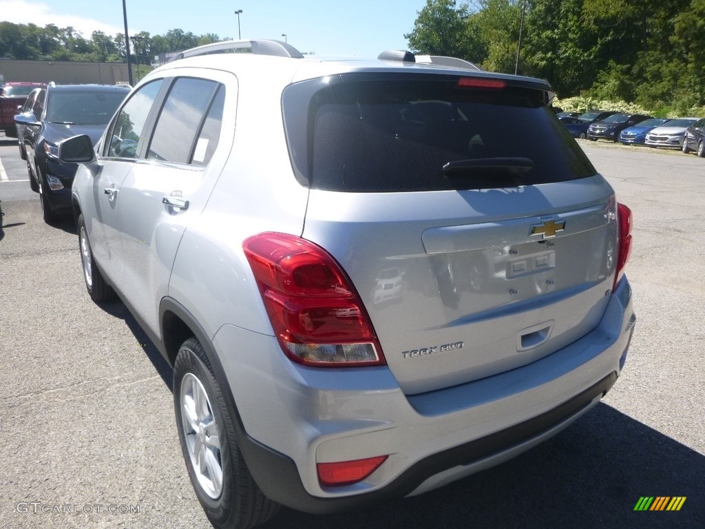 2020 Trax LT AWD - Silver Ice Metallic / Jet Black photo #3