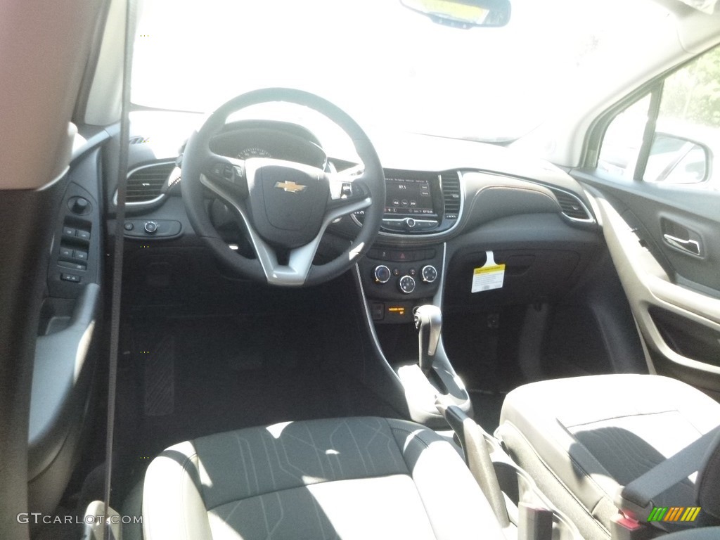 2020 Trax LT AWD - Silver Ice Metallic / Jet Black photo #13