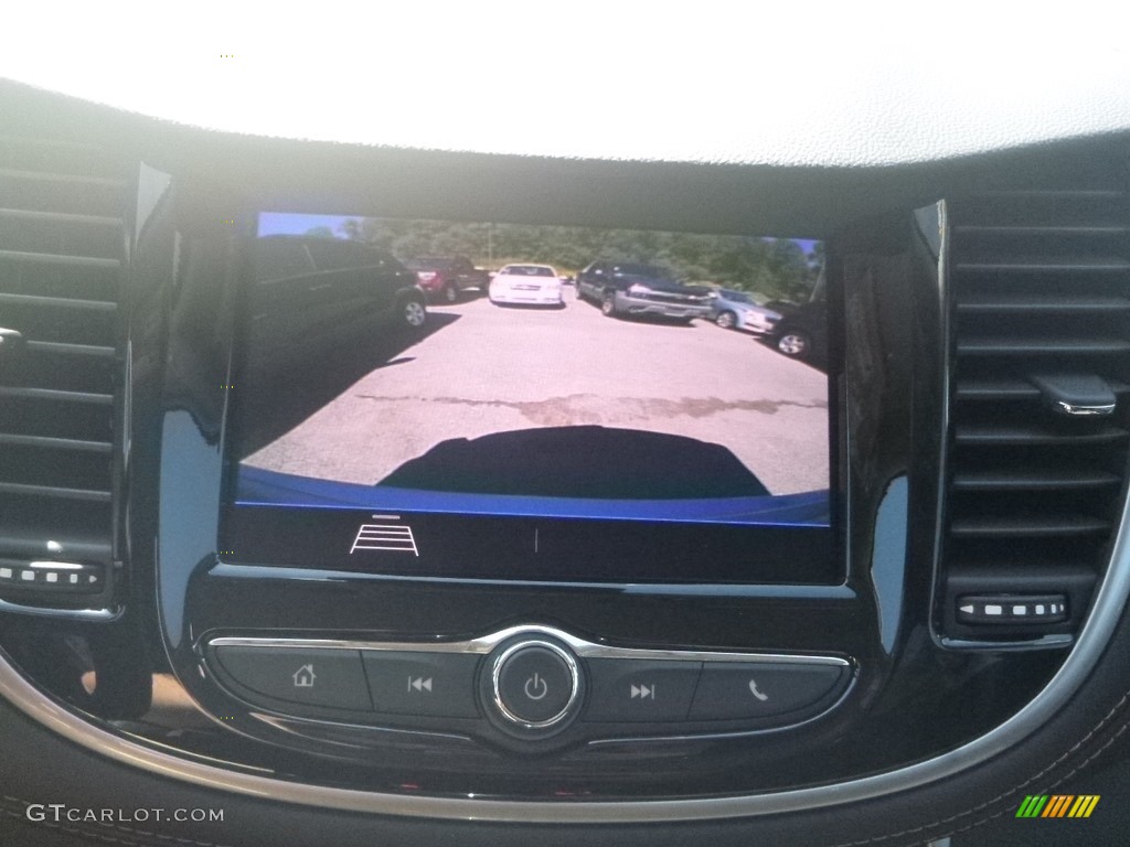 2020 Trax LT AWD - Silver Ice Metallic / Jet Black photo #18