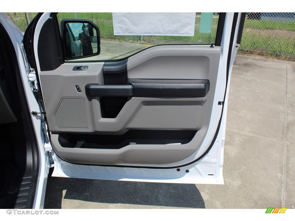 2019 F150 XL Regular Cab - Oxford White / Earth Gray photo #23