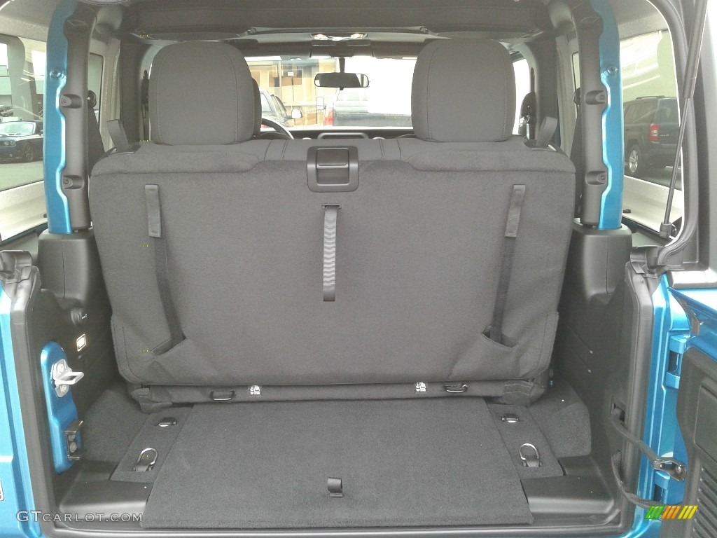 2020 Jeep Wrangler Sport 4x4 Trunk Photo #135058035