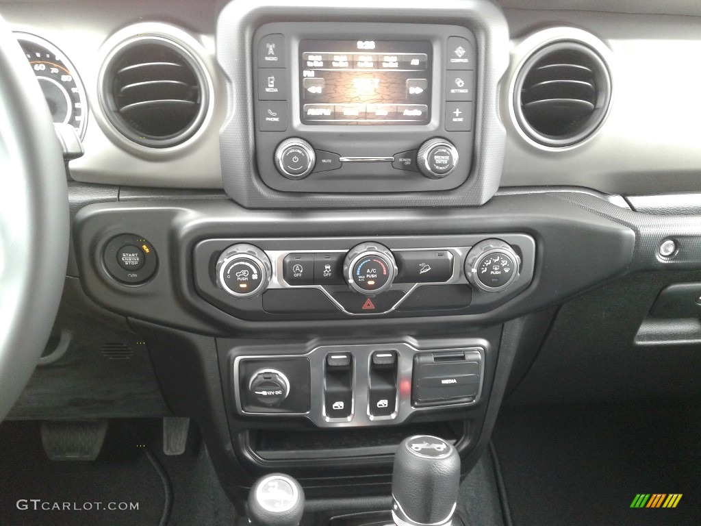 2020 Jeep Wrangler Sport 4x4 Controls Photo #135058164