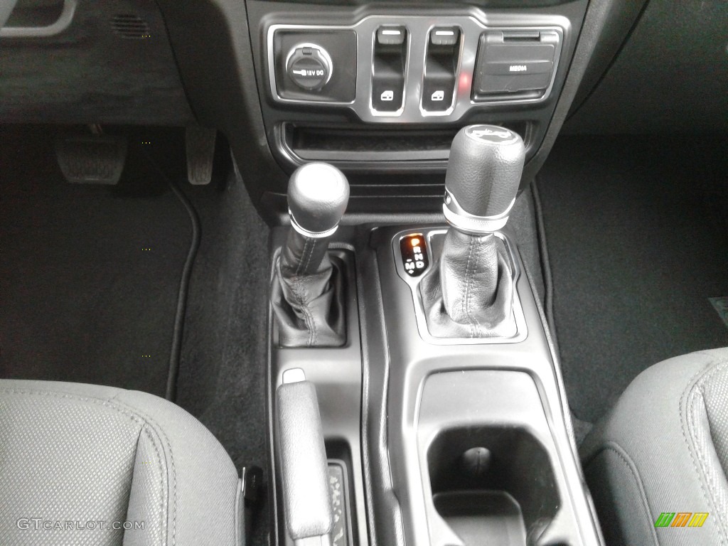 2020 Jeep Wrangler Sport 4x4 8 Speed Automatic Transmission Photo #135058248