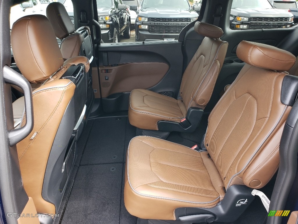 2020 Chrysler Pacifica Limited Rear Seat Photo #135070609