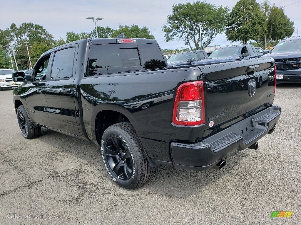 2020 1500 Big Horn Night Edition Crew Cab 4x4 - Diamond Black Crystal Pearl / Black photo #4