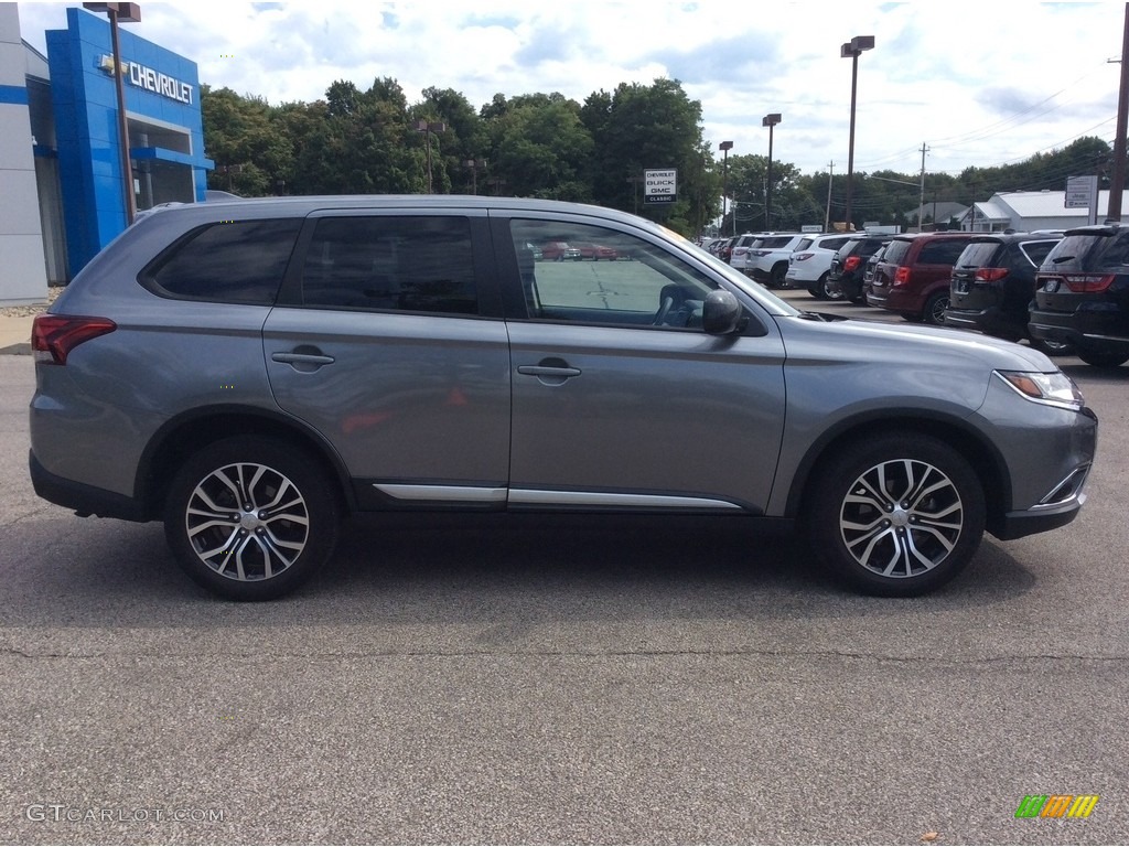 2018 Outlander ES AWC - Mercury Gray Metallic / Black photo #10