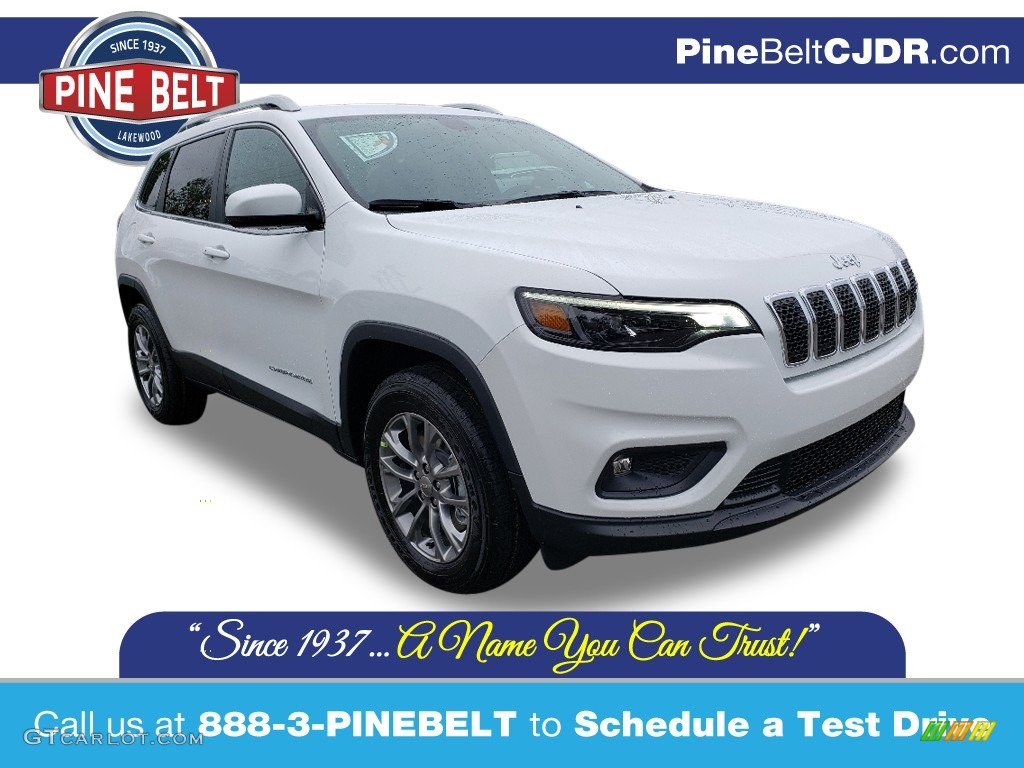 2020 Cherokee Latitude Plus 4x4 - Bright White / Black photo #1