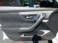 Pearl White - Altima 2.5 S Photo No. 21