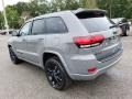 Sting-Gray - Grand Cherokee Altitude 4x4 Photo No. 4