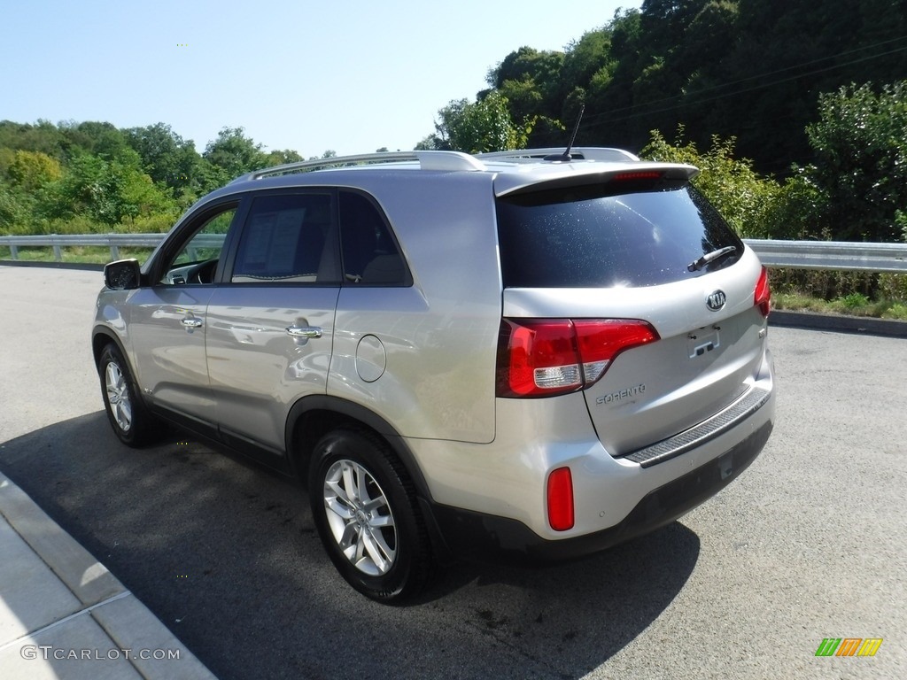 2014 Sorento LX AWD - Bright Silver / Black photo #8