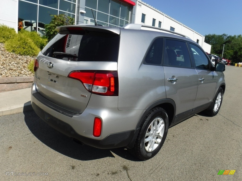 2014 Sorento LX AWD - Bright Silver / Black photo #9