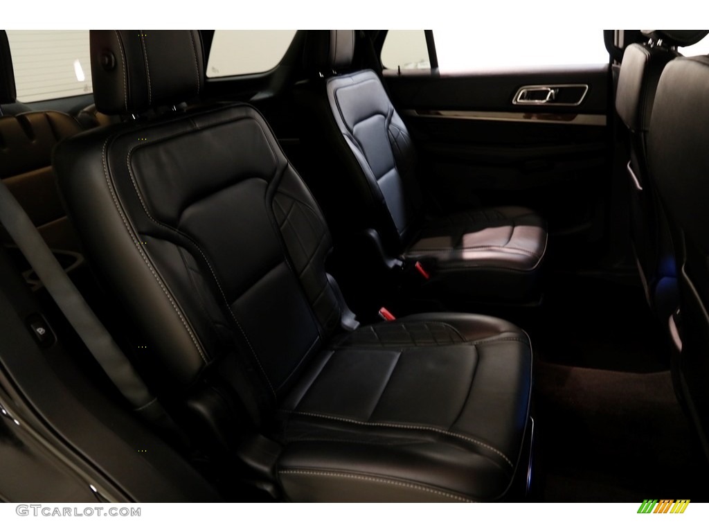 2016 Explorer Platinum 4WD - Shadow Black / Ebony Black photo #20