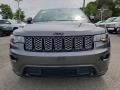 Sting-Gray - Grand Cherokee Altitude 4x4 Photo No. 2